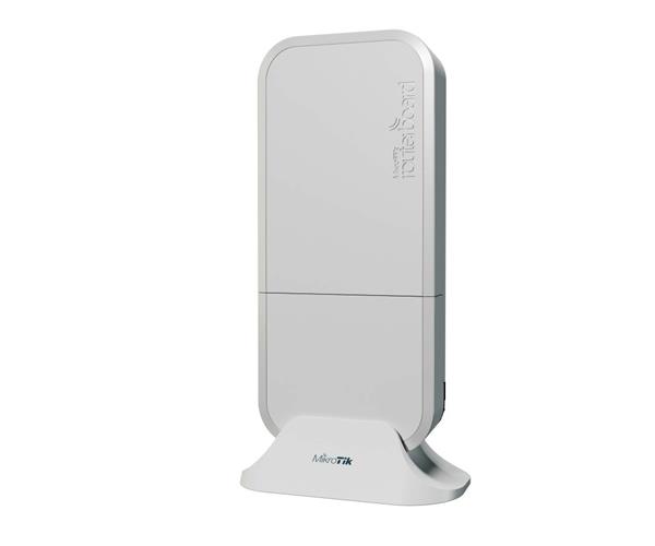 MIKROTIK • RBwAPG-5HacD2HnD • Duální 2.4/5GHz wAP ac r2 (bílý)