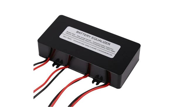 WiFiHW • HA02 • Balancér pro 4 baterie