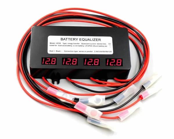 WiFiHW • HC02 • Balancér pro 4 baterie s displejem